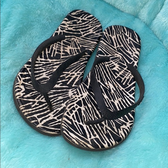 Nike Shoes - Nike Flip flops